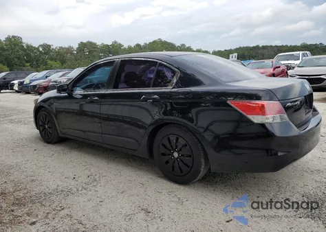 2010 Honda Accord Lx z USA, uszkodzony, nr VIN 1HGCP2E39AA085005